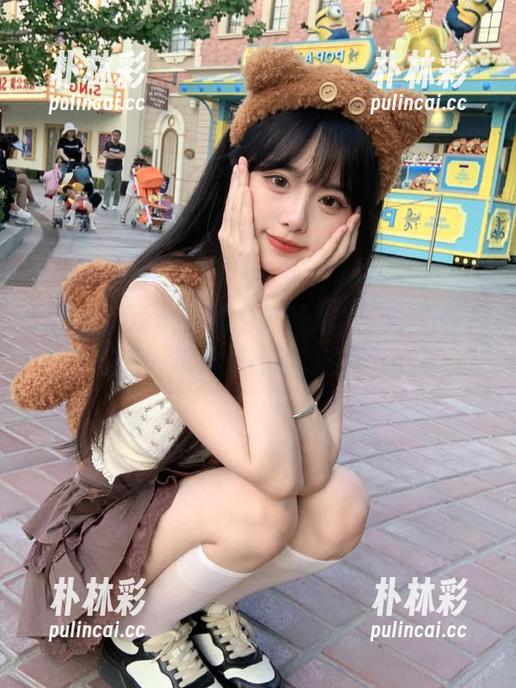 Kuuko W 感受Kuuko W的私拍魅力,千矢写真中的每一瞬都是心动的存在.txt